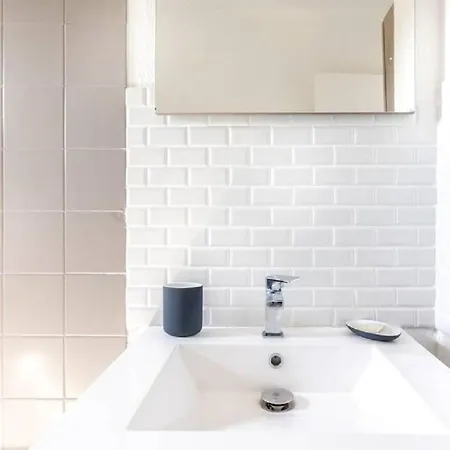 Equipe + Parking Apartamento Grenoble